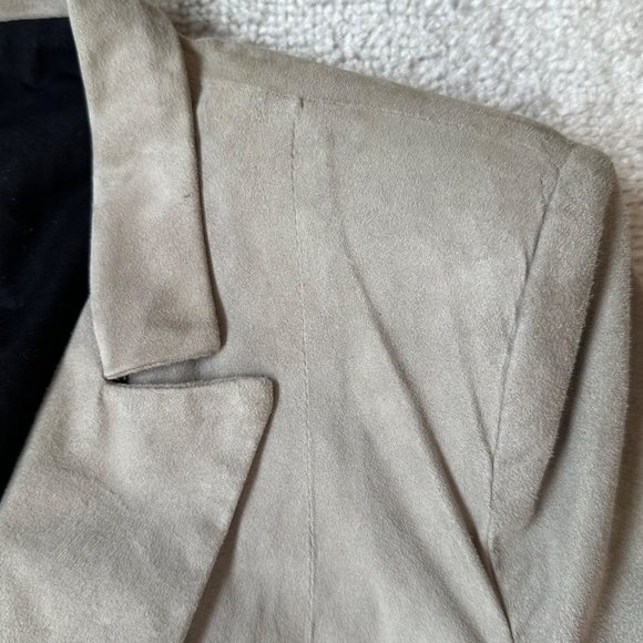 Alan Bilzerian Tan One-Button Suede Blazer Sz IT 44 (US 10-12 Large) - Picture 5 of 16
